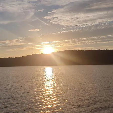 アパート Jeziorna