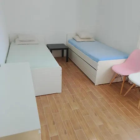Apartment Jeziorna *