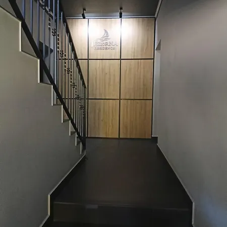 アパート Jeziorna ボルネ・スリノボ